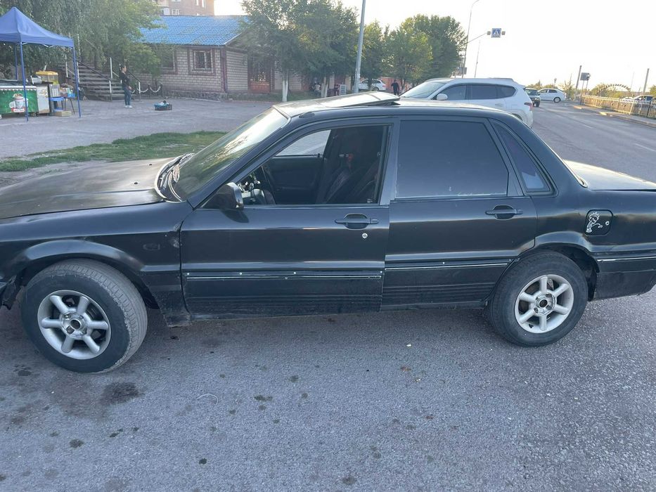 Продам Галант е33