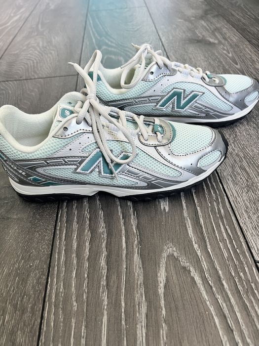 New Balance 204L