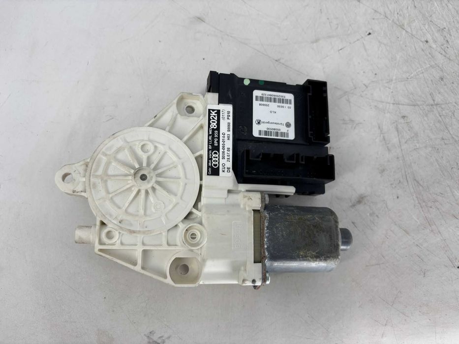 Motoras geam dreapta/stanga fata/spate Audi A3 8P an 2008