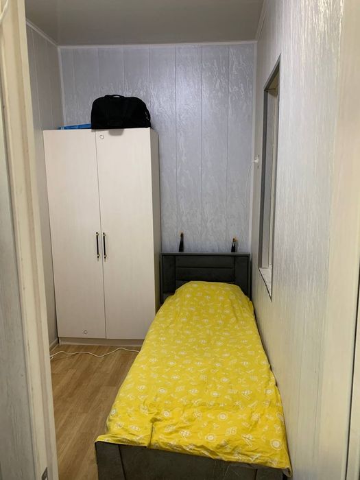 Тансикбоев 3 да 2 хона 2 этаж 5 этажка дом сотилади