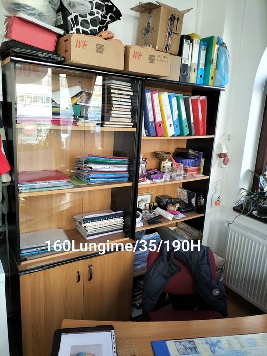 Birou și corp documente