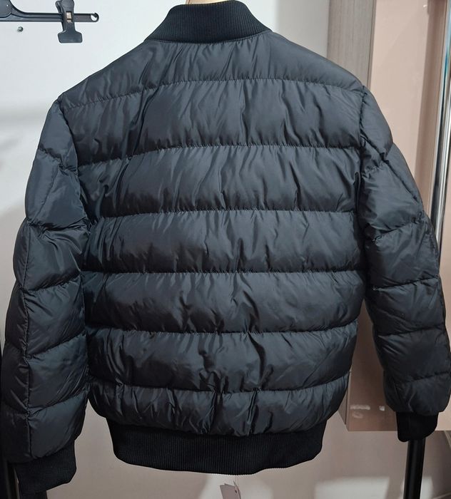 Geaca originala Lacoste ,umplutura puf, made in France