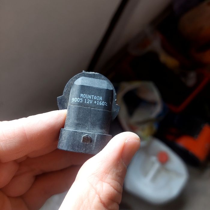 Фара тойота ландкрузер бу