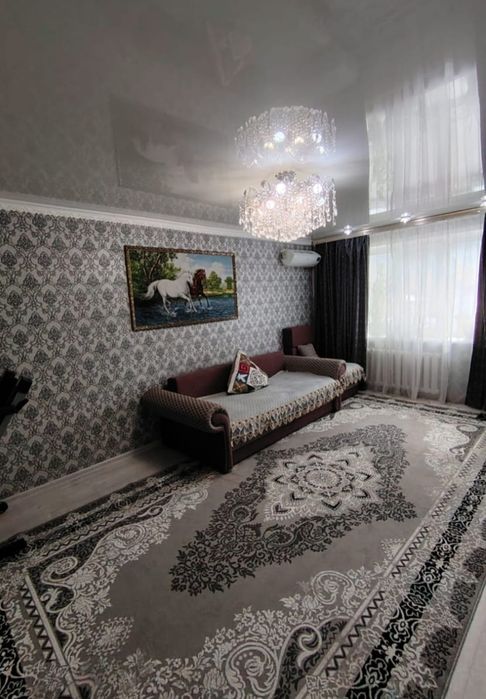 Продам квартиру район Бензостроя.