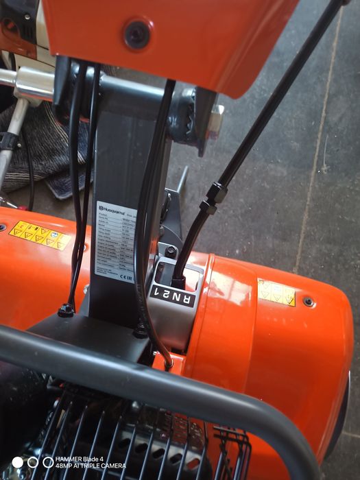 Мото фреза husqvarna TF 230 нова