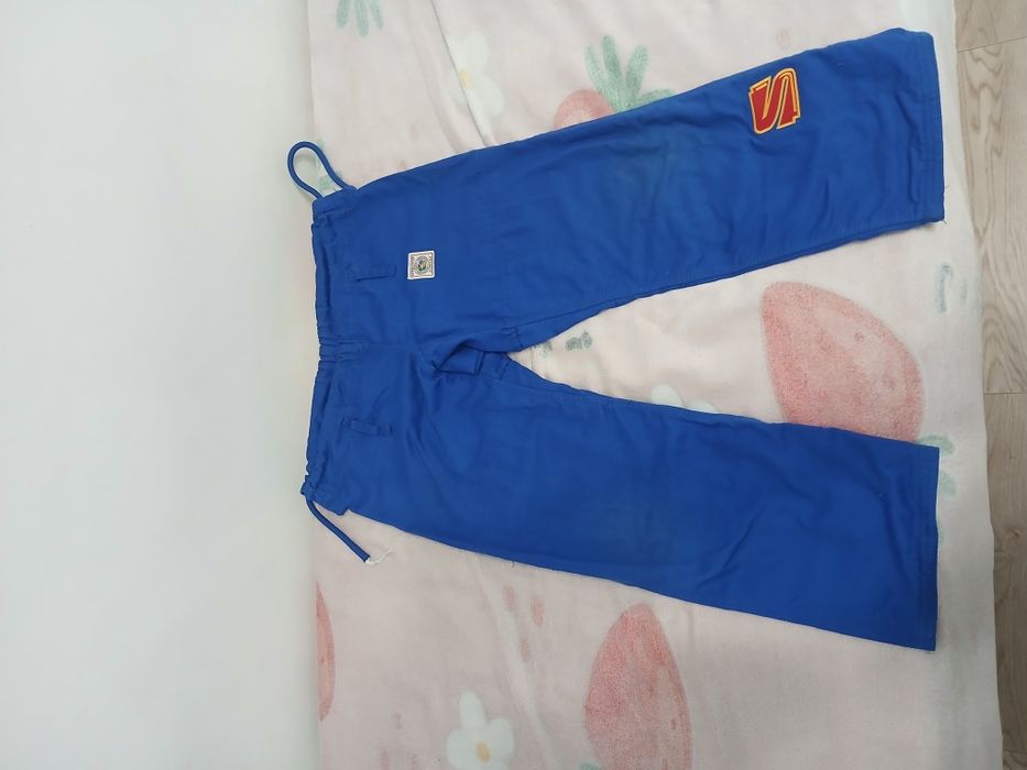 Оригинальное синее кимоно для дзюдо