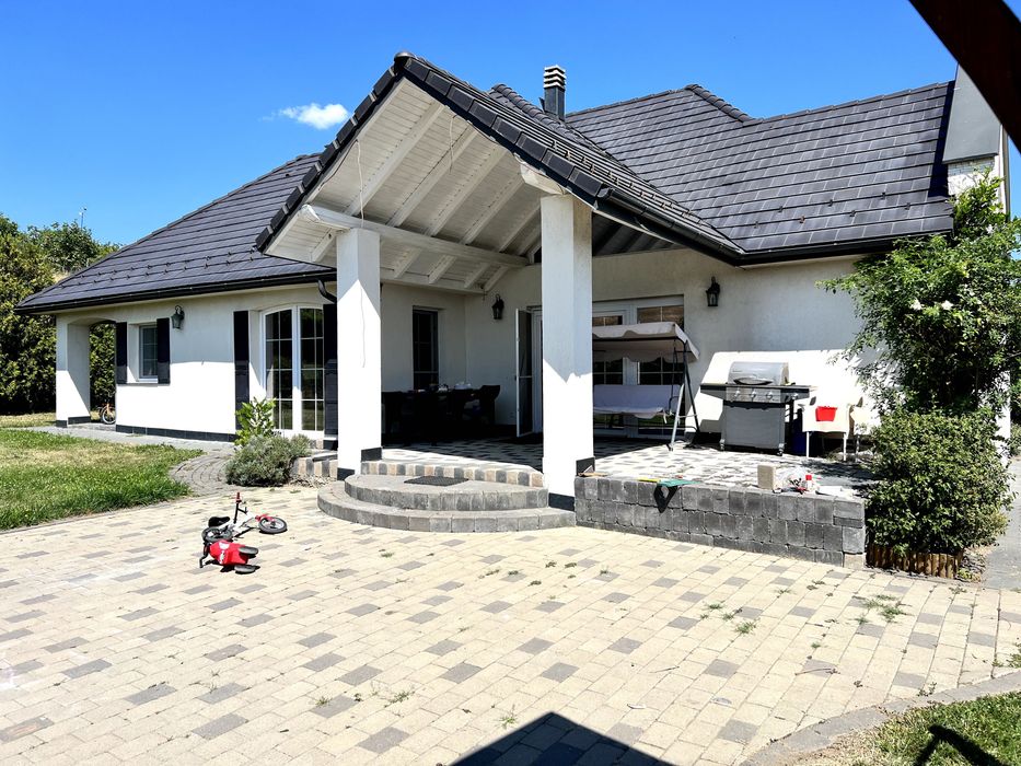 Casă individuală Iris, | 121 mp utili | Teren 912 mp | Curte si panorama superbă