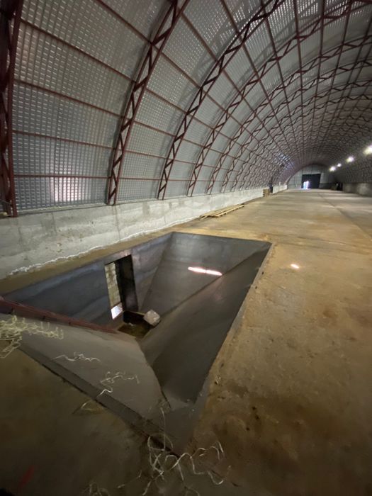 Ангар, зернохранилище