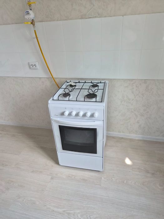 Газплита новая !!