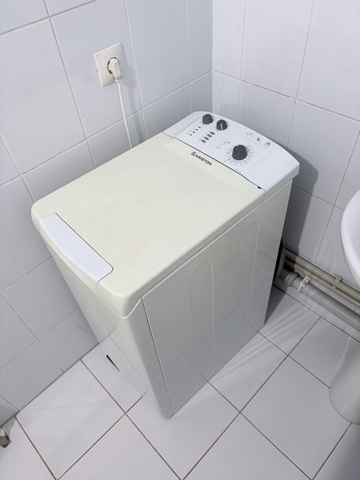 Продам стиральную машину