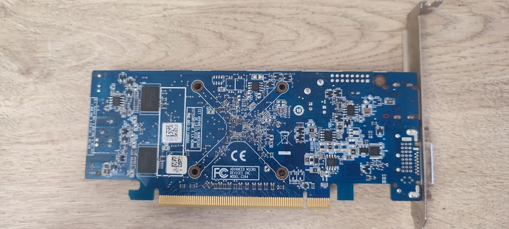 Placa video ATI radeon HD 6450 1GB DDR3