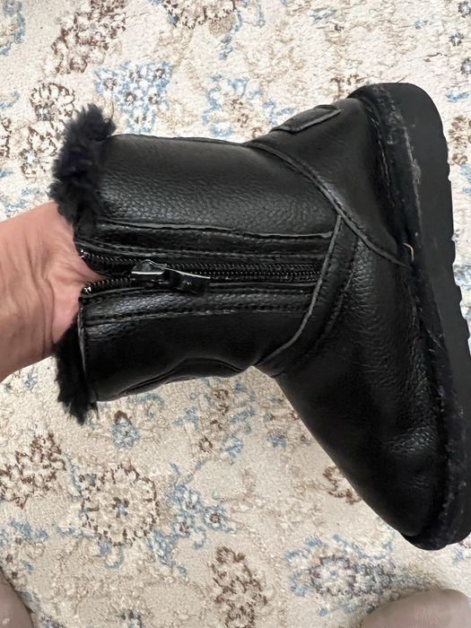 детские  сапоги    зимние  уги