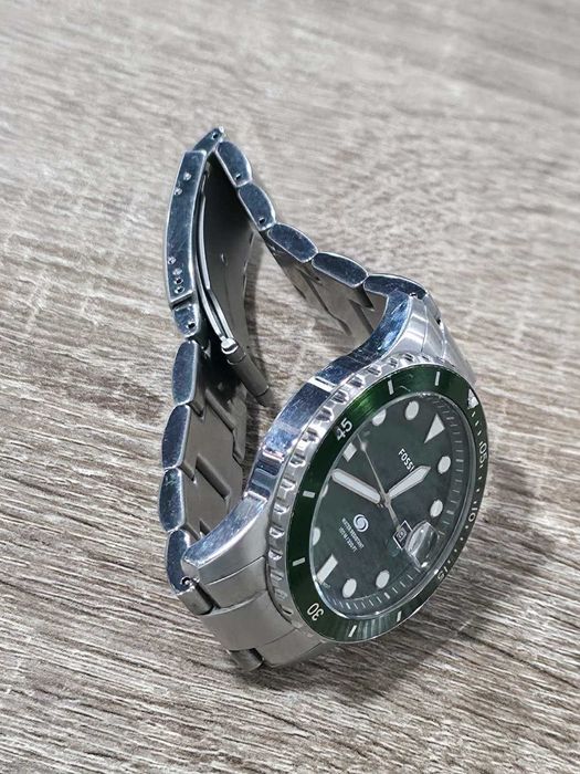 Часовник Fossil Blue Dive