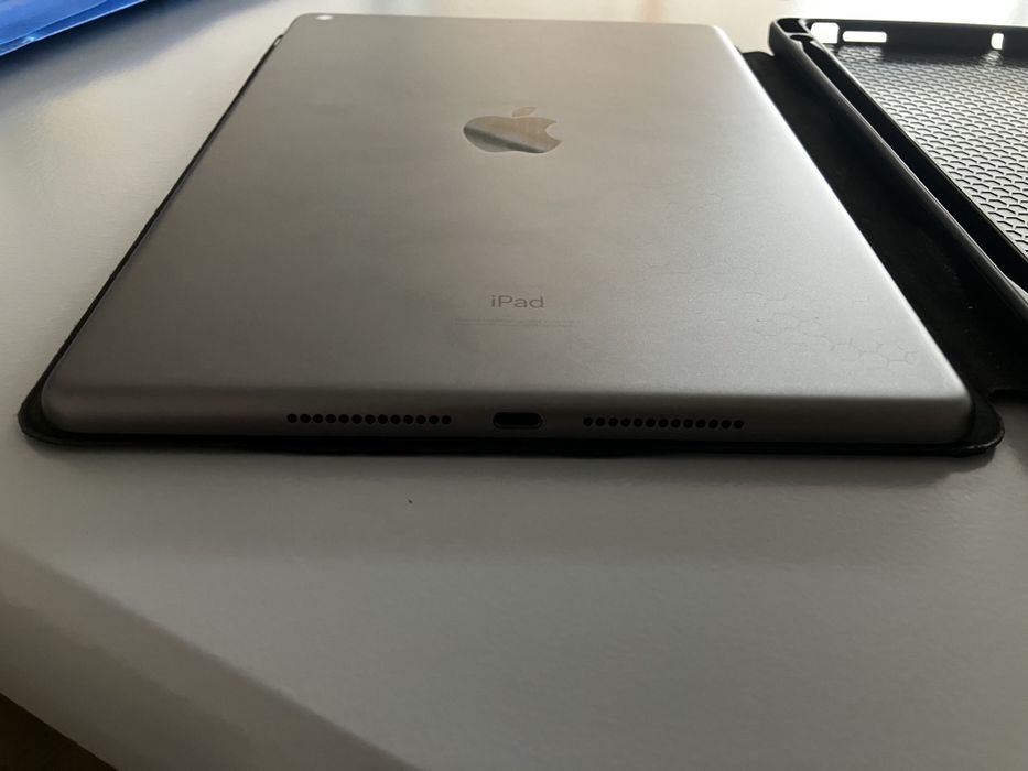 Ipad 9 продам или обменяю