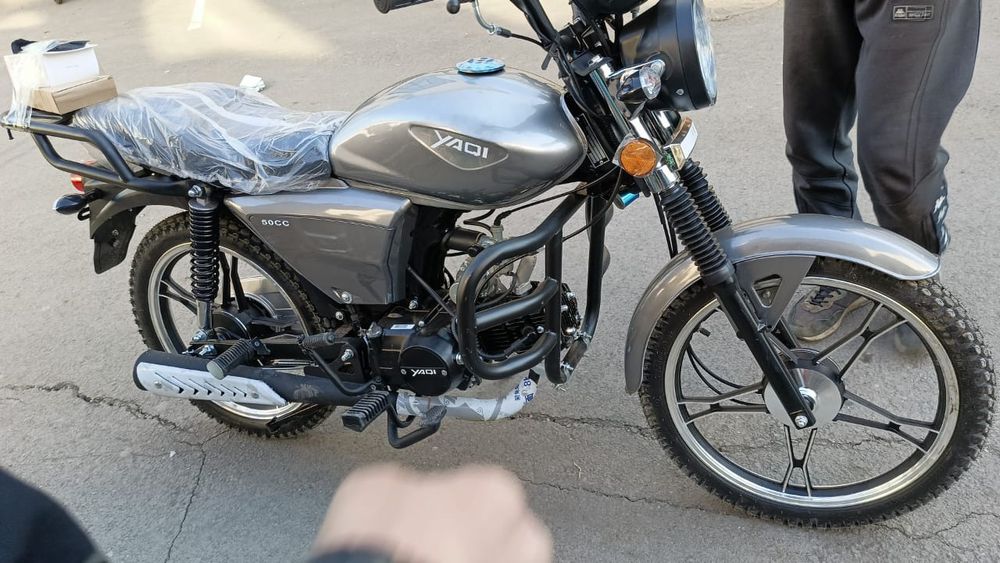 Продам мотоцикл Yaqi( альфа)