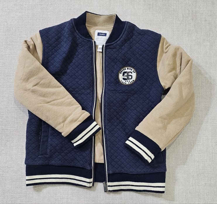 Верхняя одежда на мальчика 9-10л. Вещи фирменные