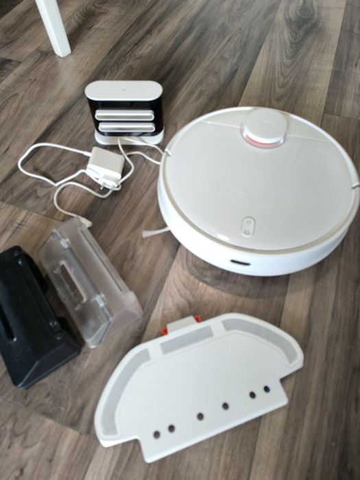 Робот прахосмукачка Xiaomi Mi Mop PRO