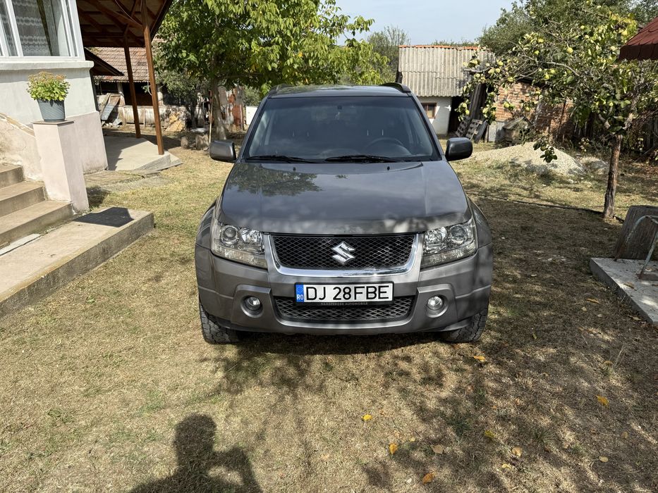 Suzuki Grand Vitara 2006 gpl, 5.500 € — imagine 1