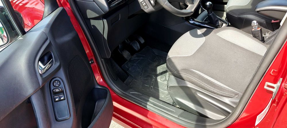 Vând Citroen C3 - 1.4 - 75 cp - 2011 - euro 5