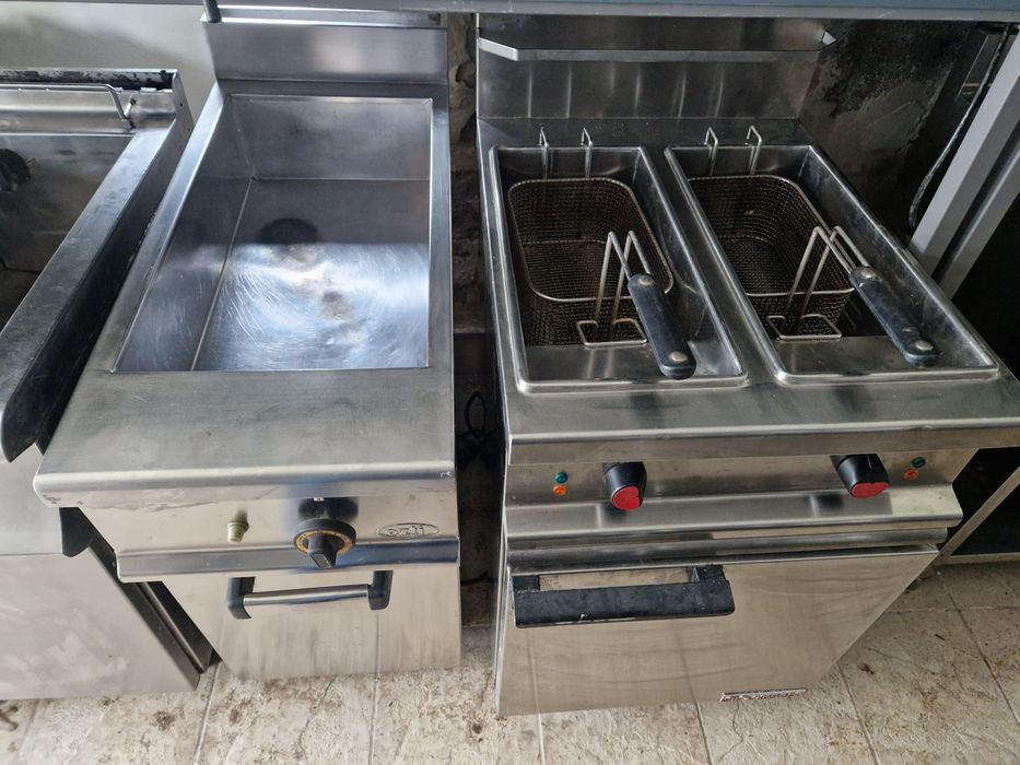 Friteuza electrica 1 sau 2 cuve, cu banc,