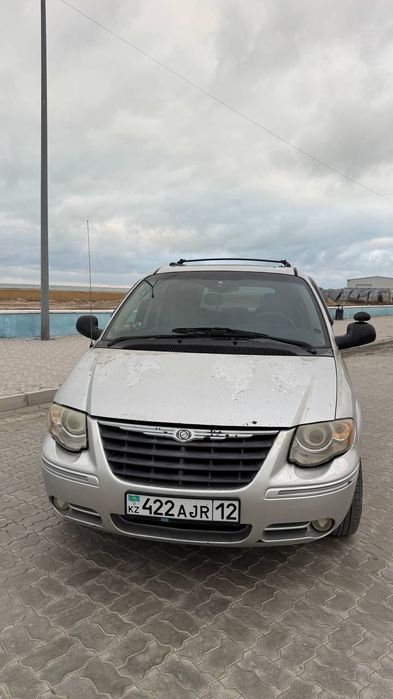 Додж Караван 2005 год