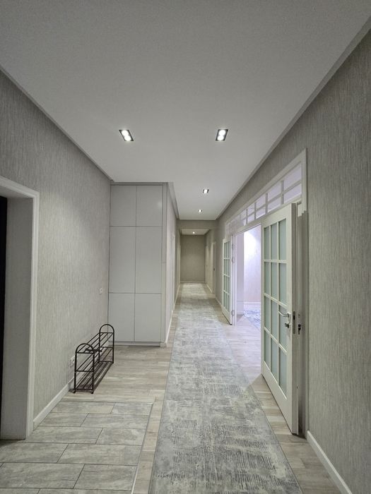 Сдаётся 4 комнатная 170мкв яккасарай рест.