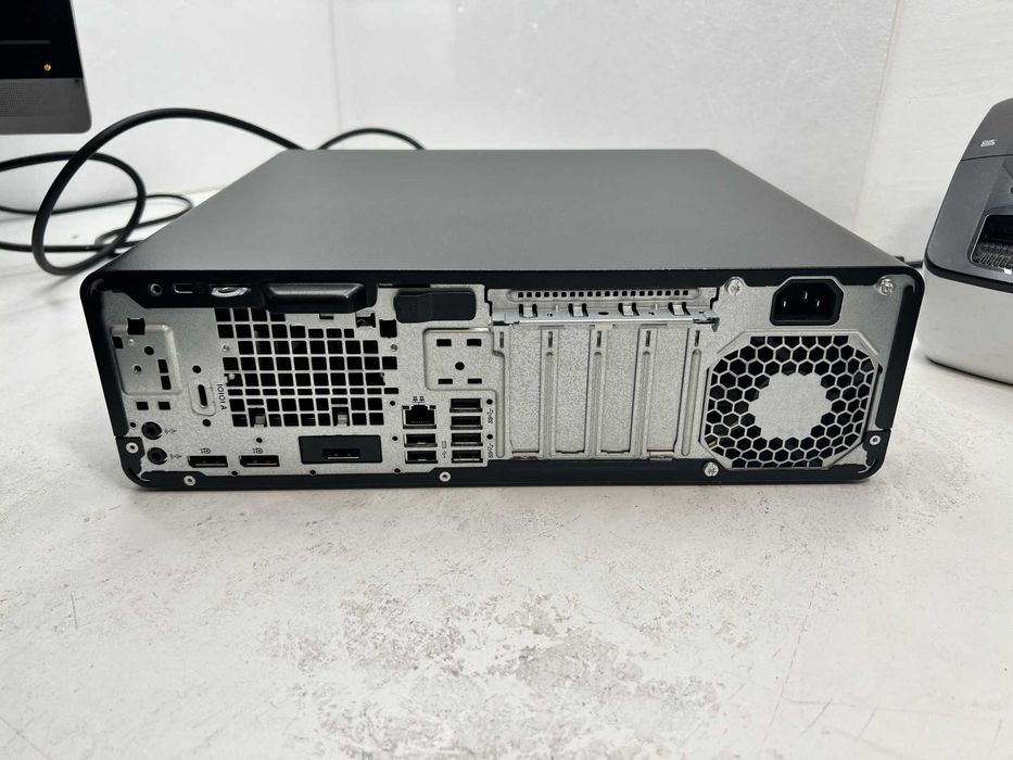 Реновиран компютър HP EliteDesk 800 G5 i3-8100 16GB 260GB NVMe с гаранция