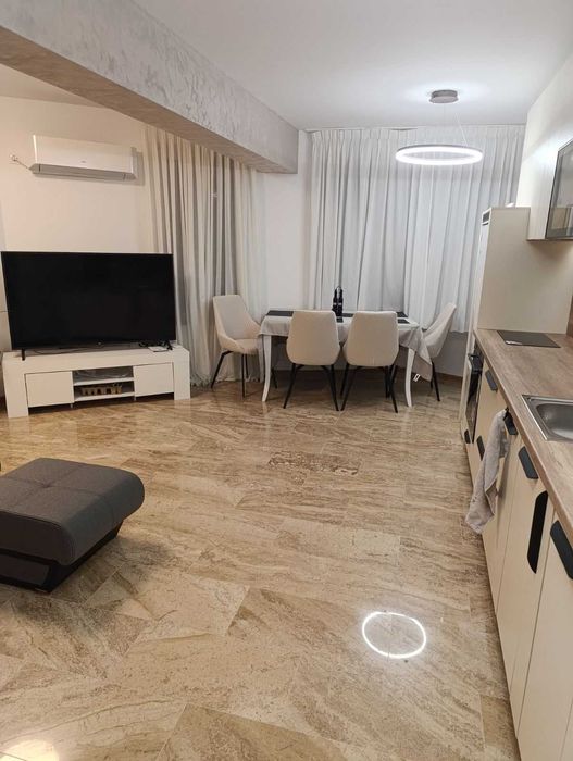 Тристаен изцяло обзаведен апартамент,кв. Овчарски, гр. Хасково