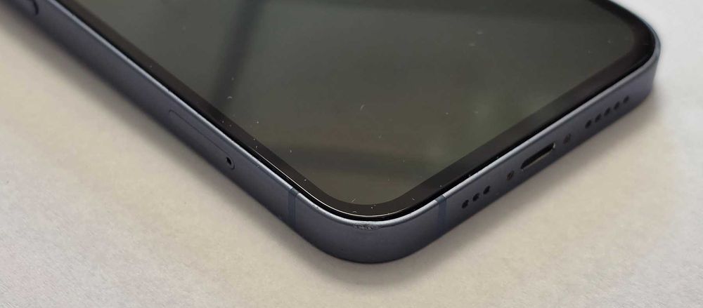 Iphone 14 128GB battery health 86%