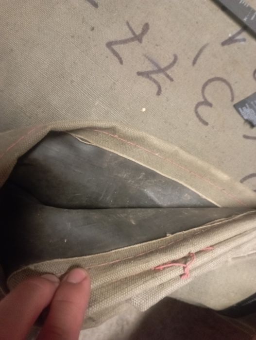 Водоустойчив гумиран брезент от Соц.времена.