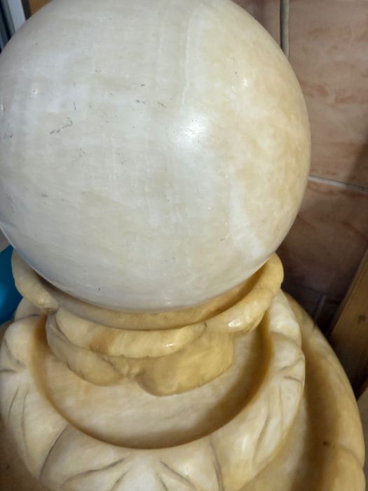 Фонтан мраморный оникс