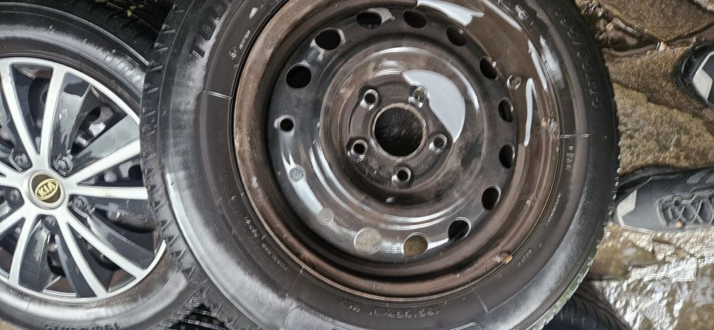 5/114.3/15 kia ceed оригинални джанти с летни гуми 15 цола киа сиид