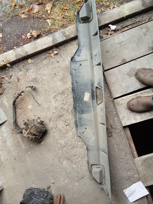 Накладка на бампер киа