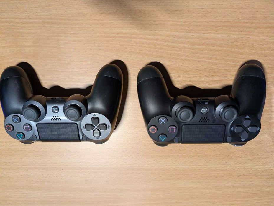 Playstation 4 Pro - 1 TB (черна) + аксесоари