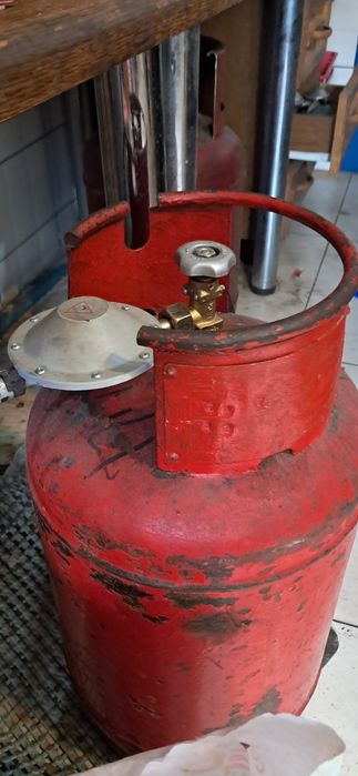 Газовый баллон с вентилем