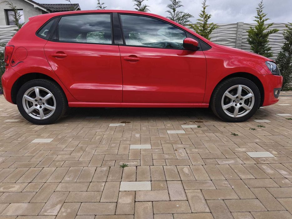 Volkswagen Polo 2009 – 1.4 Benzină, 85 CP, Dotări Complete