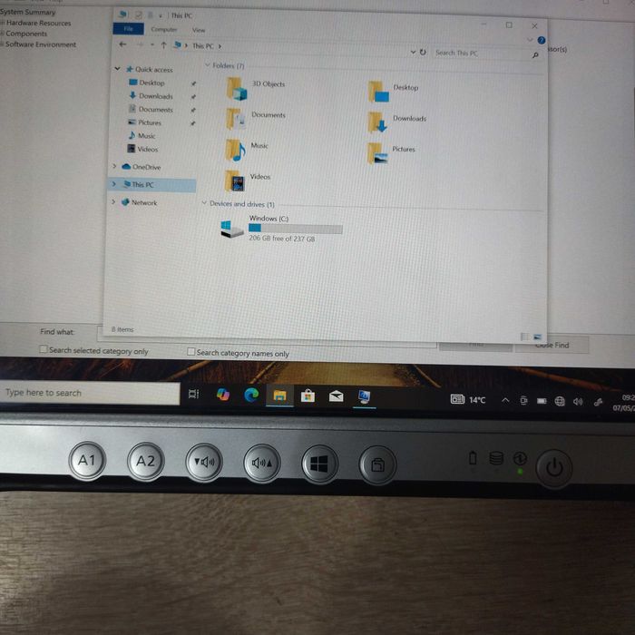 Panasonic 10.1" ToughPad FZ-G1 Win 10 pro tablet 8gb ram 256 ssd