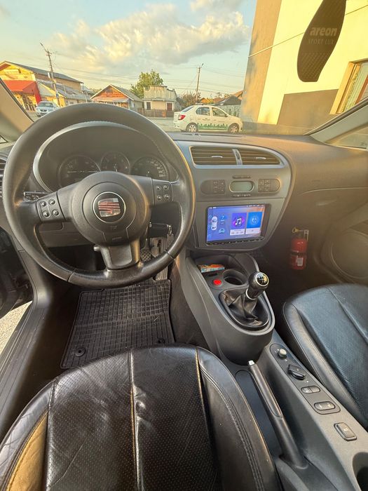 SEAT Leon 2009 — imagine 5