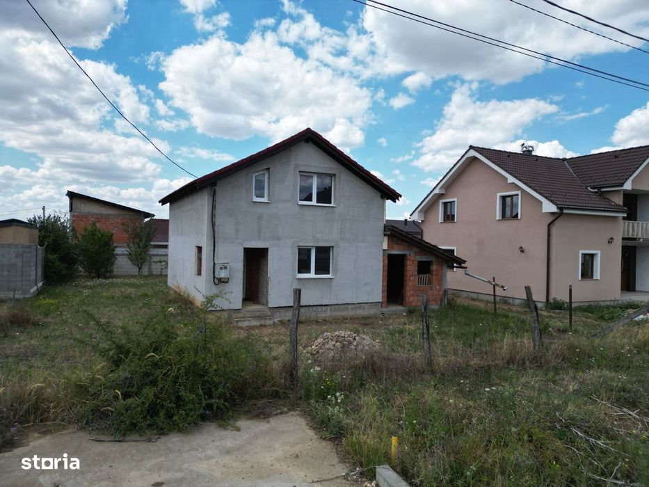 Casa la gri in Frumuseni