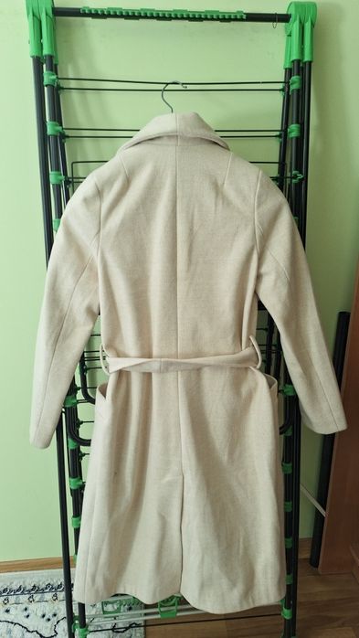 Продаётся пальто. Б/У