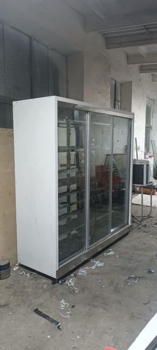 Shikaf vetrinalarimiz siz uchun