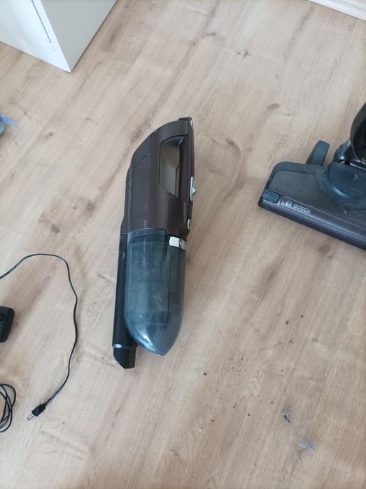 Безжична прахосмукачка Бош BOSCH FLEXXO  SERIES 4 вертикална