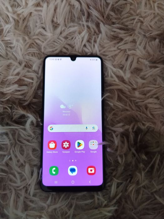 Продаётся телефон