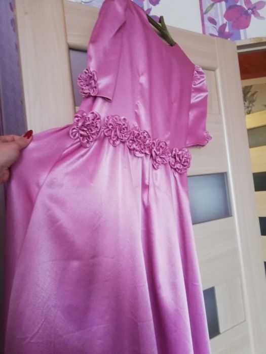 Платье сшито на заказ