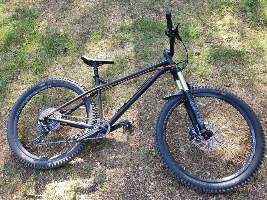 Vand mtb hardtail ns bikes eccentric cromo  marimea M, roti 27.5 in stare perfecta