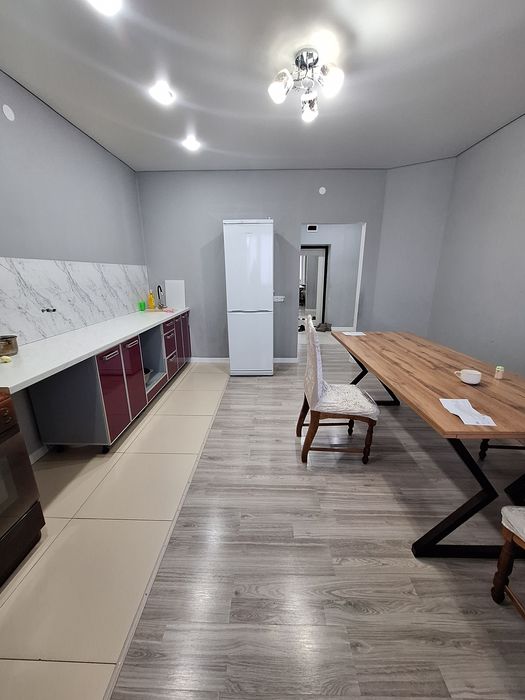 Продаётся 3 комн в 4 мкрне