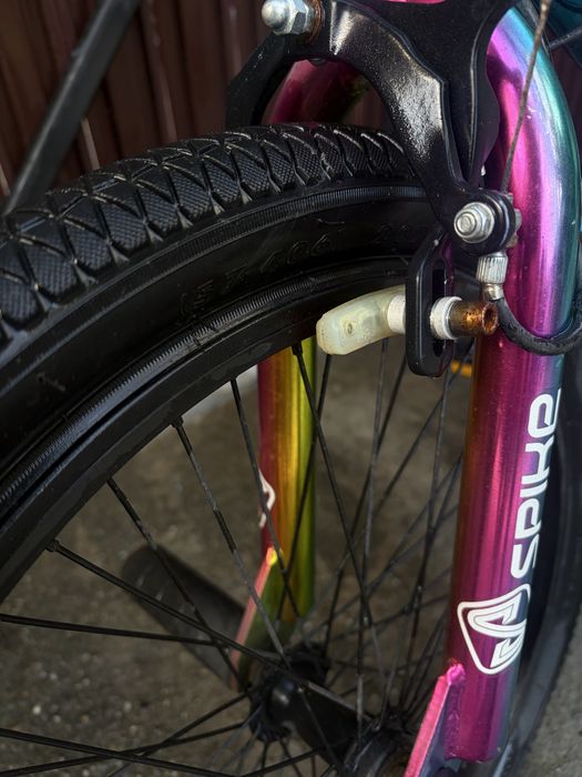 bicicleta cromata (BMX)