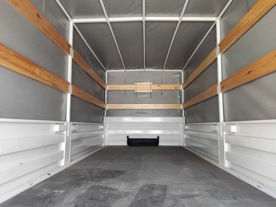 В наличии! Бортовой тентовый автофургон HYUNDAI EX8 (27.5 м3)