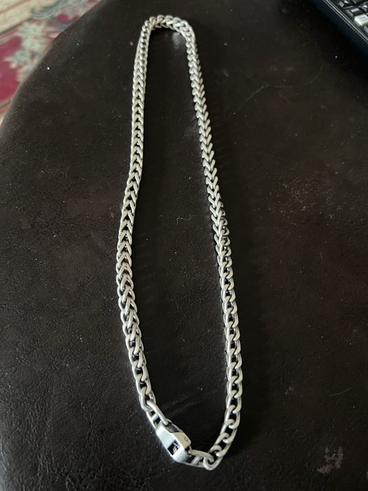 Продам серебряную цепочку 120 гр.