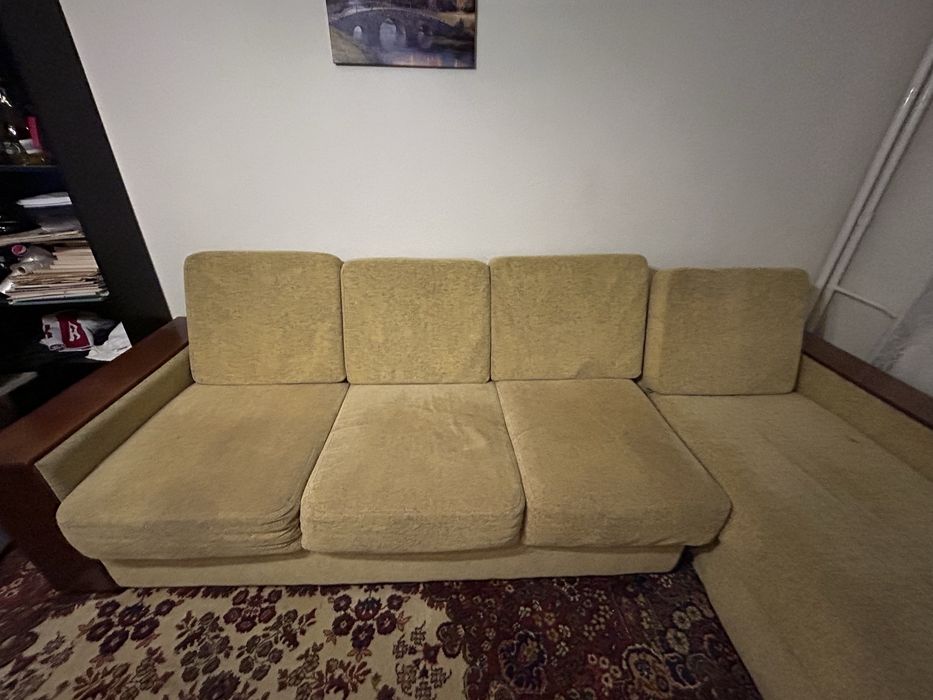Диван с функция сън